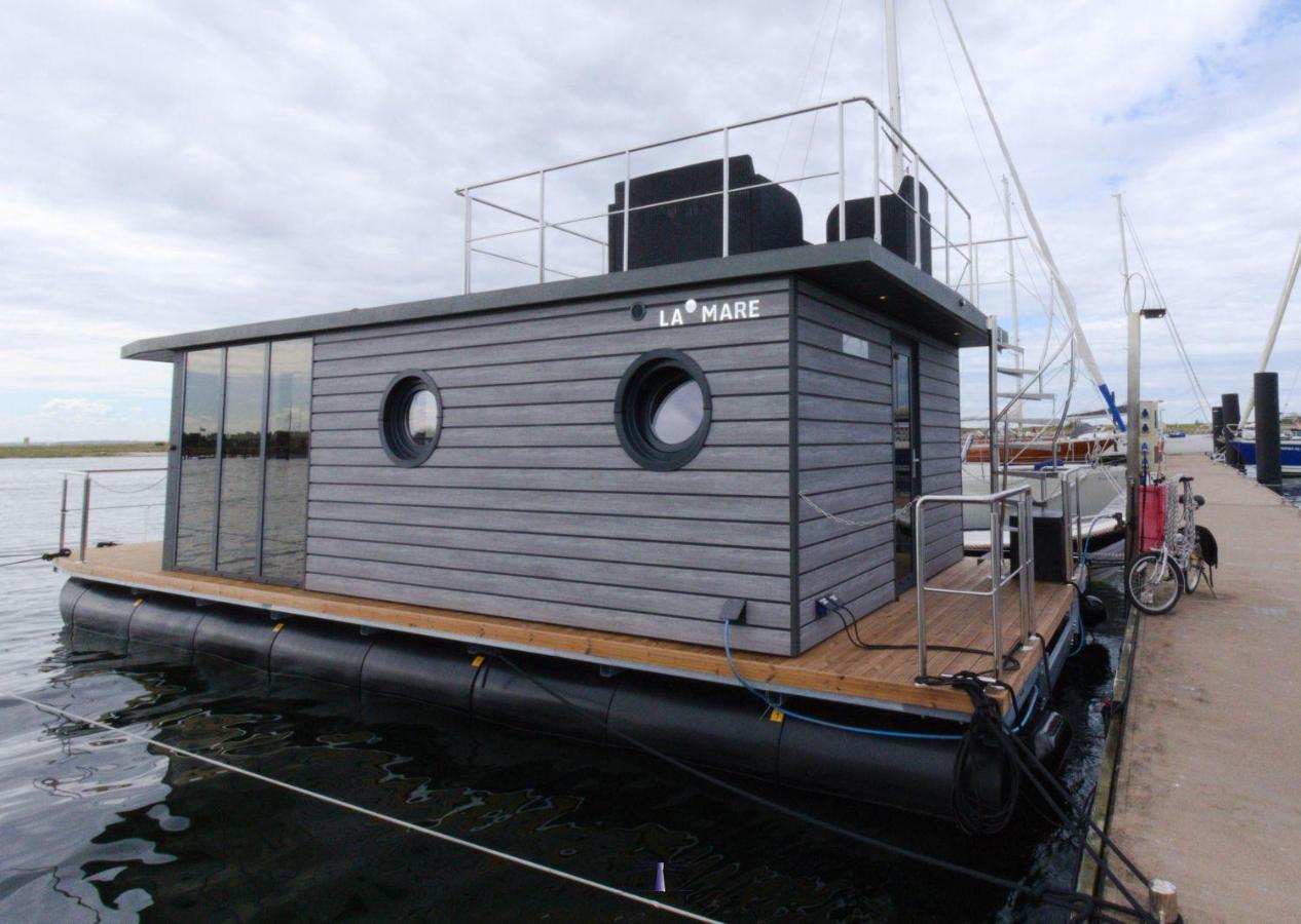 Hausboot Fjord Lacerta Mit Dachterrasse In Wendtorf Εξωτερικό φωτογραφία