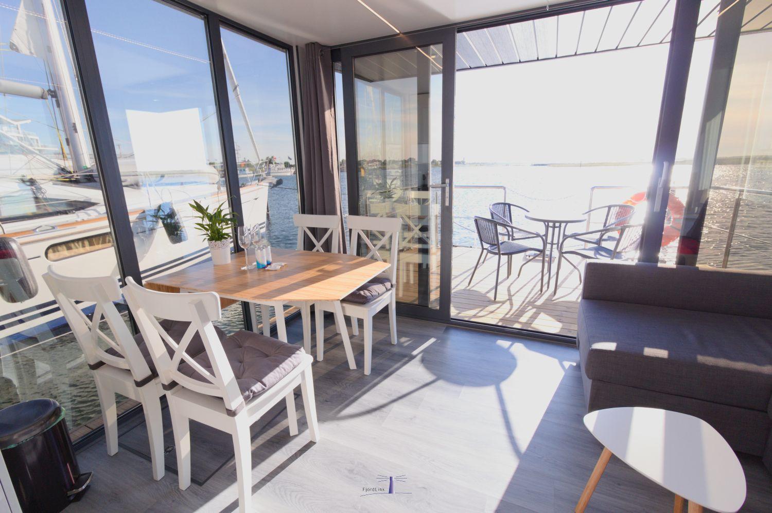 Hausboot Fjord Lacerta Mit Dachterrasse In Wendtorf Εξωτερικό φωτογραφία